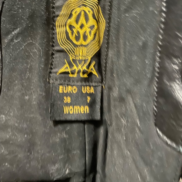 Verrilas Monolith Boots, size 7 - Picture 3 of 3